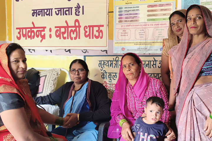 Vaccine session at a local centre. Credit: Shuriah Niazi