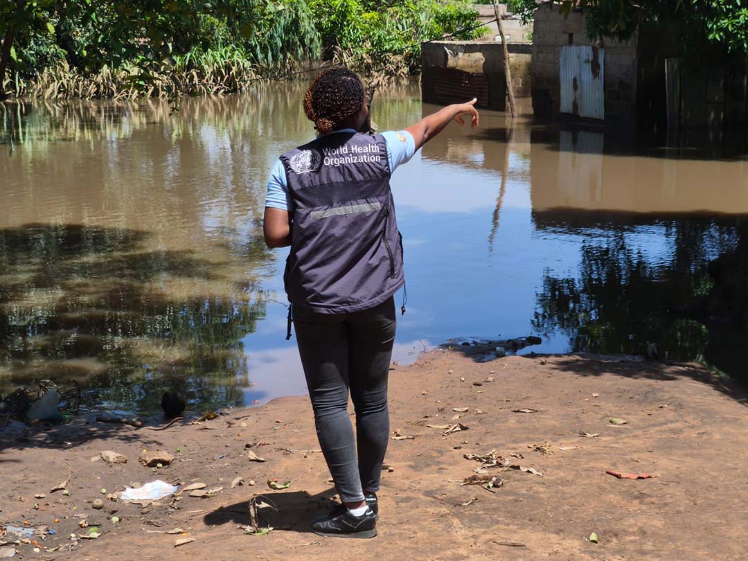 Community health teams assess flooded homes in Sofala. Credit: WHO Mozambique