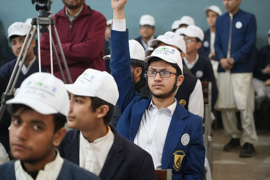 Students appointed as 'Immunization Ambassadors’ to spread the vaccine message among their families, friends and communities. Credit: Emergency Operation Centre