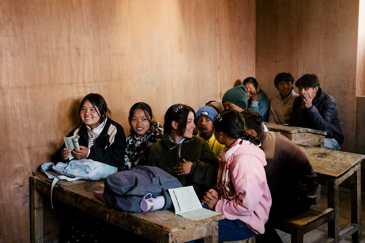 Girls are informed about the human papillomavirus (HPV) vaccine in Manang, Nepal. Credit: 2025/Nanna Heitmann
