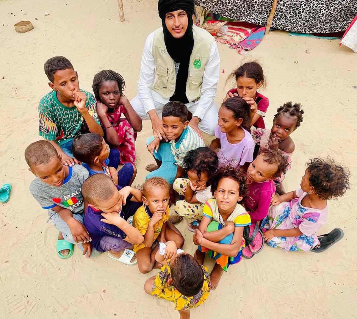 Interaction with children in Assidi village - Taoudenni district - where AVS established a child-friendly space that has strengthened its connection with children and the wider community. Credit: AVS, Mali