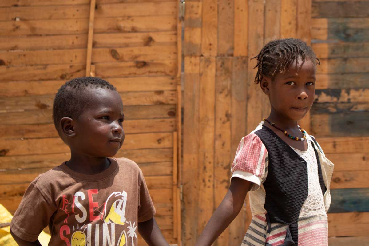 Mariem Mohamed and her little brother Ethmane, Credit: SANTE GLOBALE, Mauritania