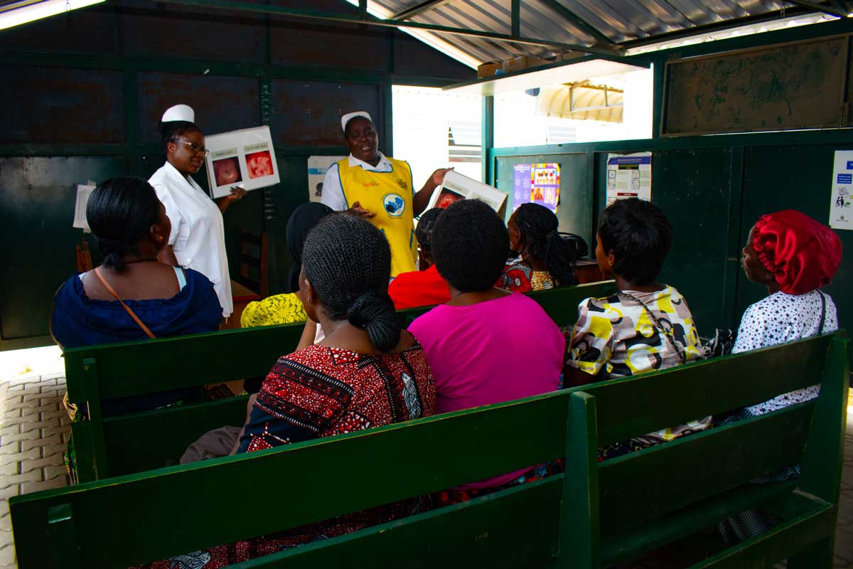 Nurses lead cervical cancer awareness campaign in Zambia. Creit: CIDRZ Zambia