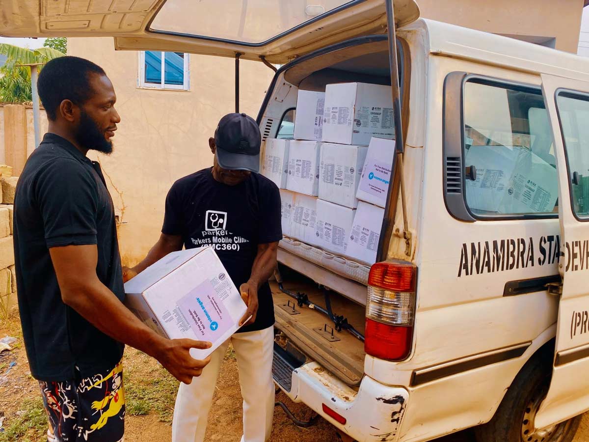 The outreach team donating medicines to PHCs across Anambara East and West Local Government Area. Credit: Parkers Mobile Clinic