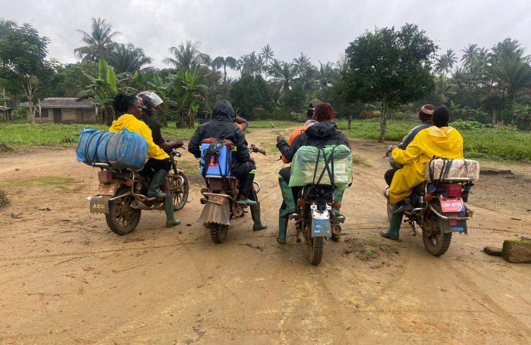 Using vaccination as an entry point to deliver a broader health package has strengthened trust, built community ownership and boosted demand for immunisation. © Delphine Fri – CBCHS Cameroon