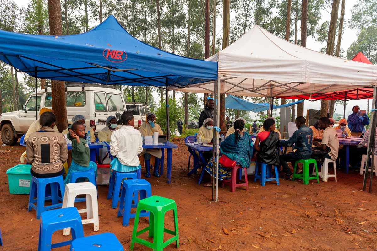 Health workers conduct interviews as part of Ebola eradication efforts in the ​Democratic ​Republic ​of ​the Congo during the 2018-2020 Ebola outbreak. Credit: Gavi/2019/Frederique Tissandier.