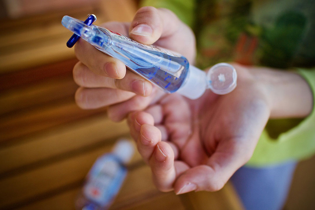 Image by Luisella Planeta LOVE PEACE 💛💙 from Pixabay